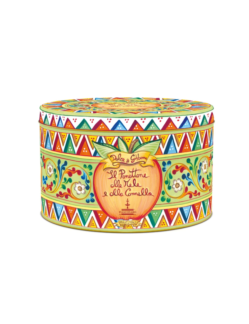 Dolce & Gabbana panettone su obuoliais ir cinamonu – natūraliai kildintos tešlos itališkas pyragas,